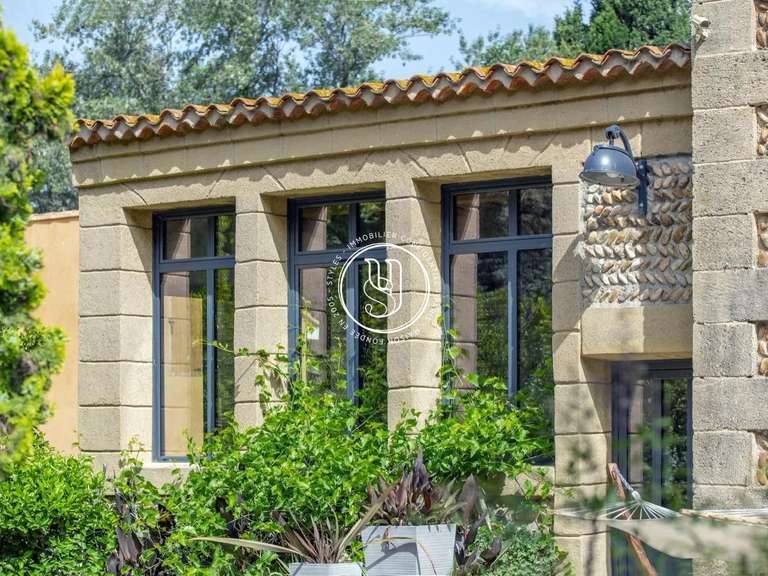 Villa Mouriès - 8 chambres - 521m²
