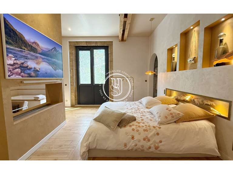 Villa Mouriès - 8 chambres - 521m²