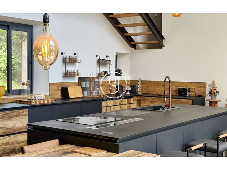 Villa Mouriès - 8 chambres - 521m²