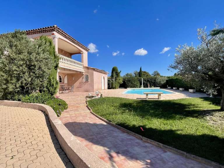 Villa Mouriès - 3 bedrooms - 156m²