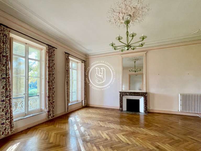 Villa Mouriès - 8 chambres - 526m²