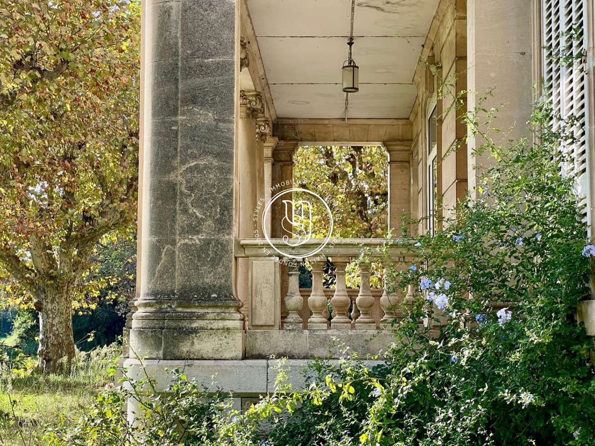 Villa Mouriès