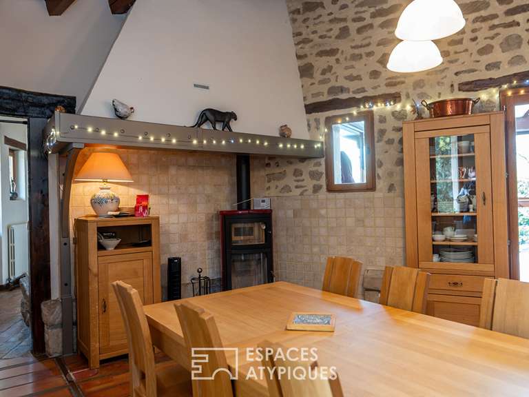 Maison Mours-Saint-Eusèbe - 5 chambres - 364m²