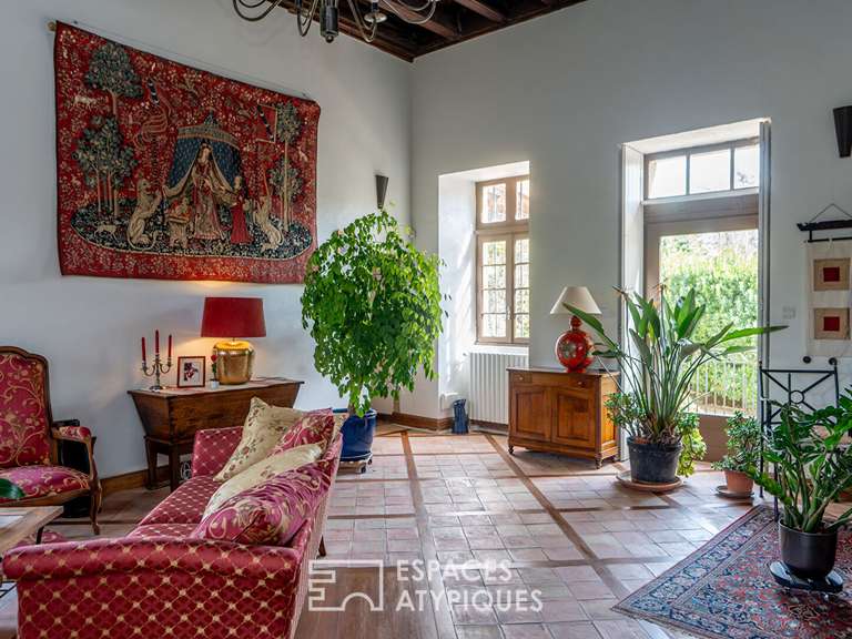 Maison Mours-Saint-Eusèbe - 5 chambres - 364m²