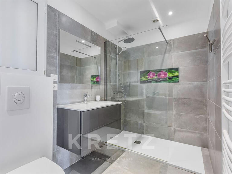 Maison Moustiers-Sainte-Marie - 5 chambres - 208m²