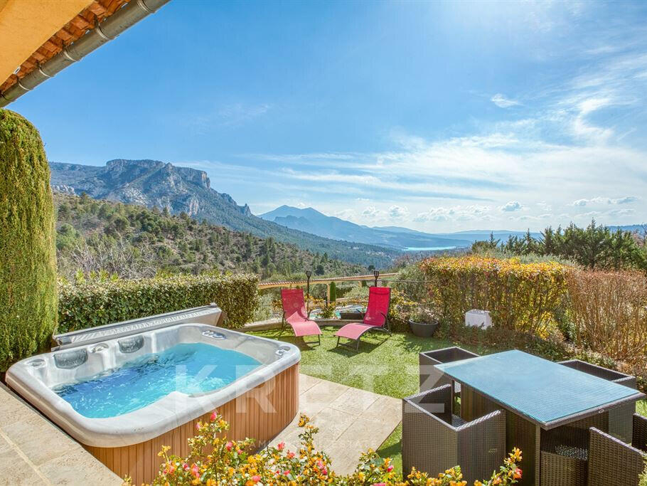 Maison Moustiers-Sainte-Marie