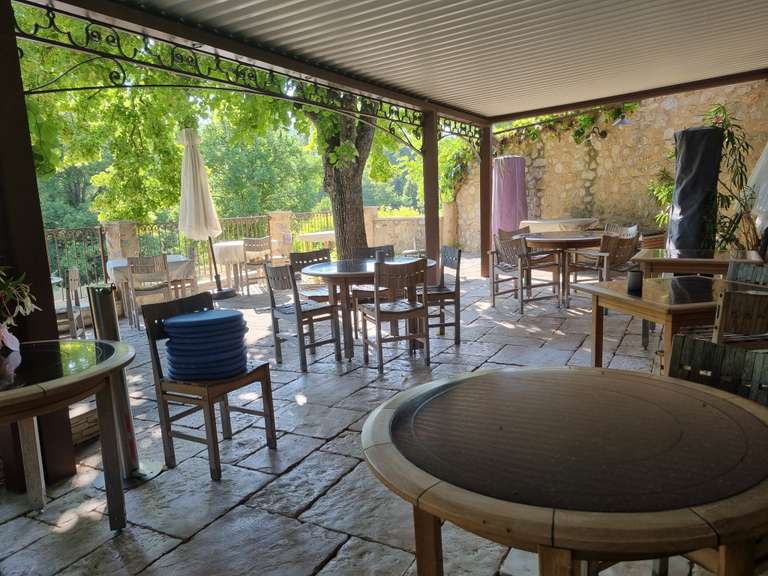 Maison Moustiers-Sainte-Marie - 5 chambres - 292m²