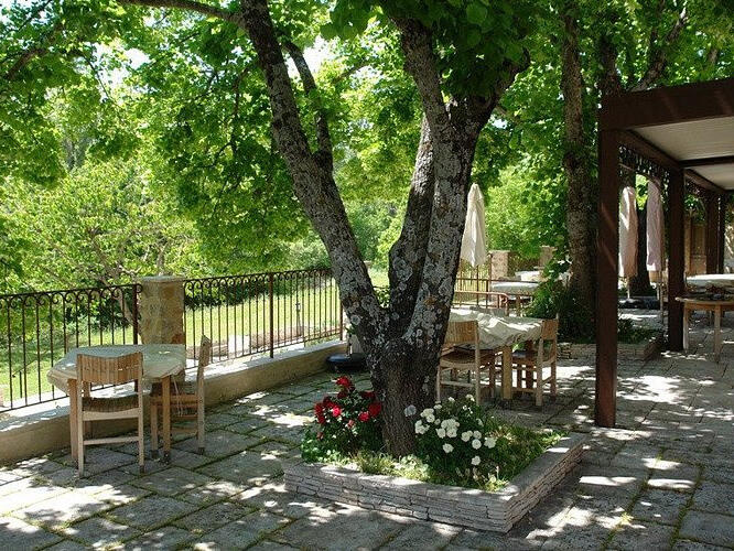 Maison Moustiers-Sainte-Marie - 5 chambres - 292m²
