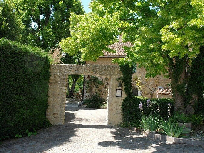Maison Moustiers-Sainte-Marie - 5 chambres - 292m²