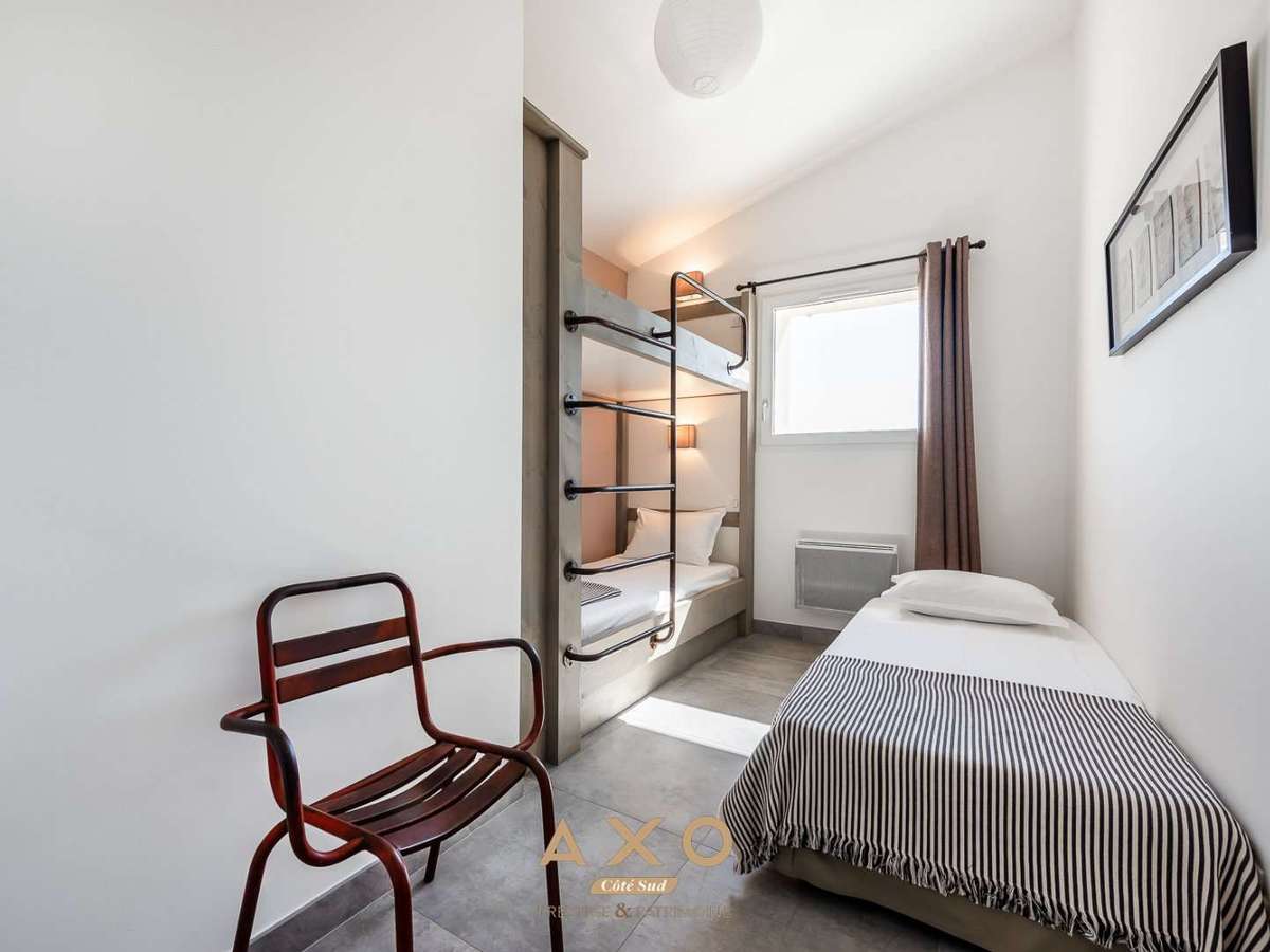 House Moustiers-Sainte-Marie