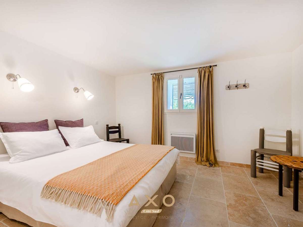 Maison Moustiers-Sainte-Marie