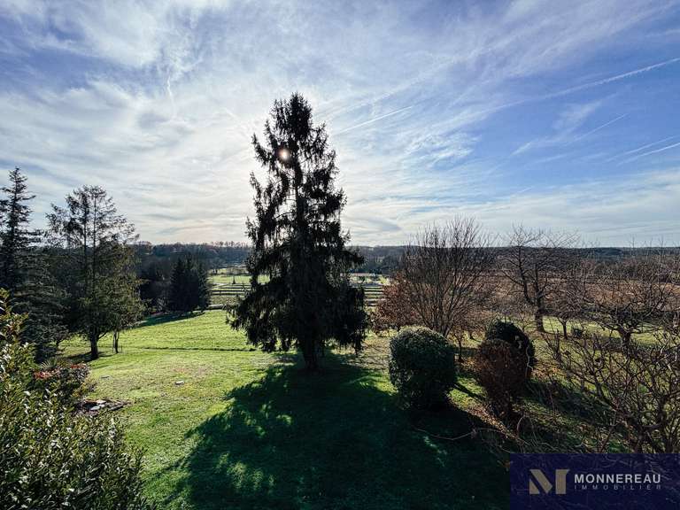 Maison Mouthiers-sur-Boëme - 3 chambres - 160m²