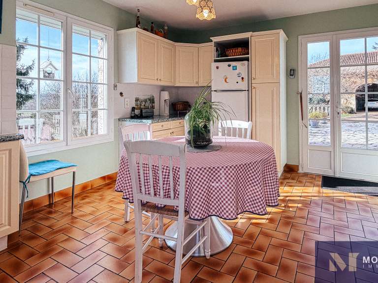 Maison Mouthiers-sur-Boëme - 3 chambres - 160m²