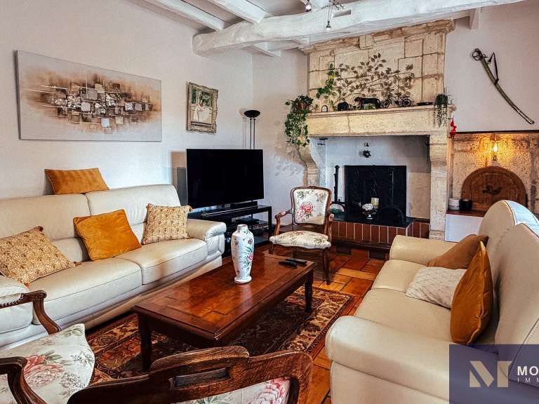 Maison Mouthiers-sur-Boëme - 3 chambres - 160m²