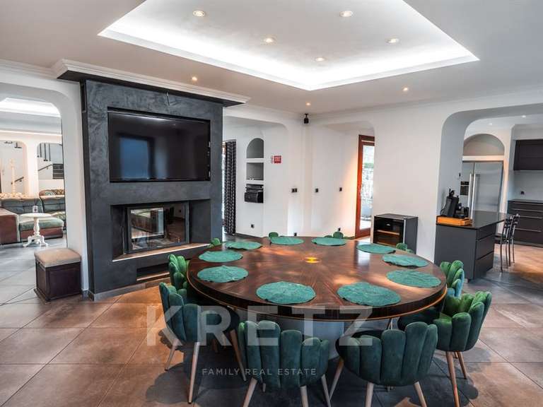Maison Moûtiers - 9 chambres - 800m²