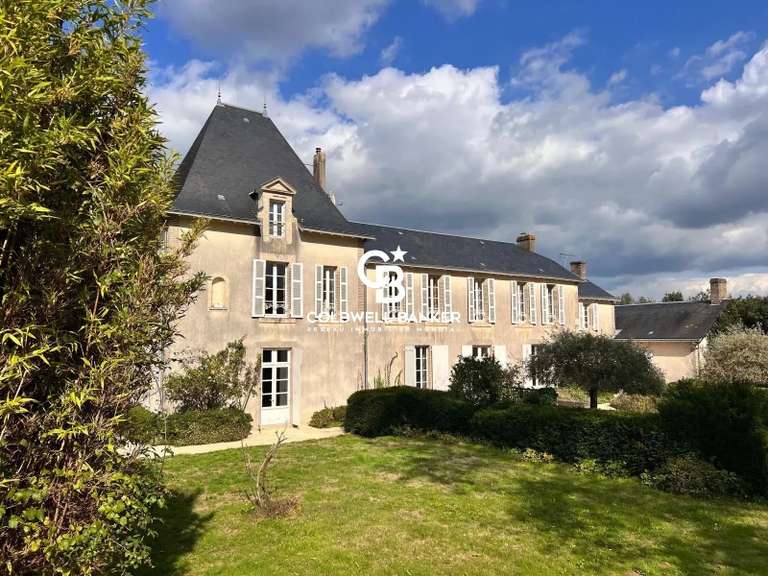 Maison Moutiers-les-Mauxfaits - 7 chambres - 440m²