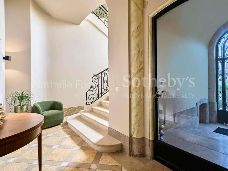 Appartement Mouvaux - 3 chambres - 210m²