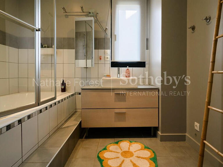 Maison Mouvaux - 4 chambres - 240m²