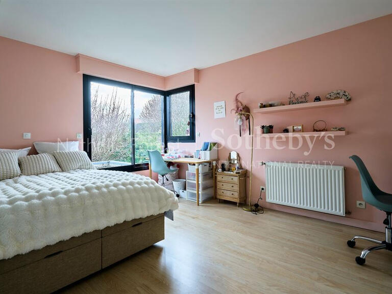 Maison Mouvaux - 4 chambres - 240m²