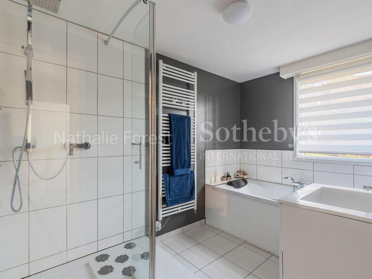 Maison Mouvaux - 5 chambres - 230m²
