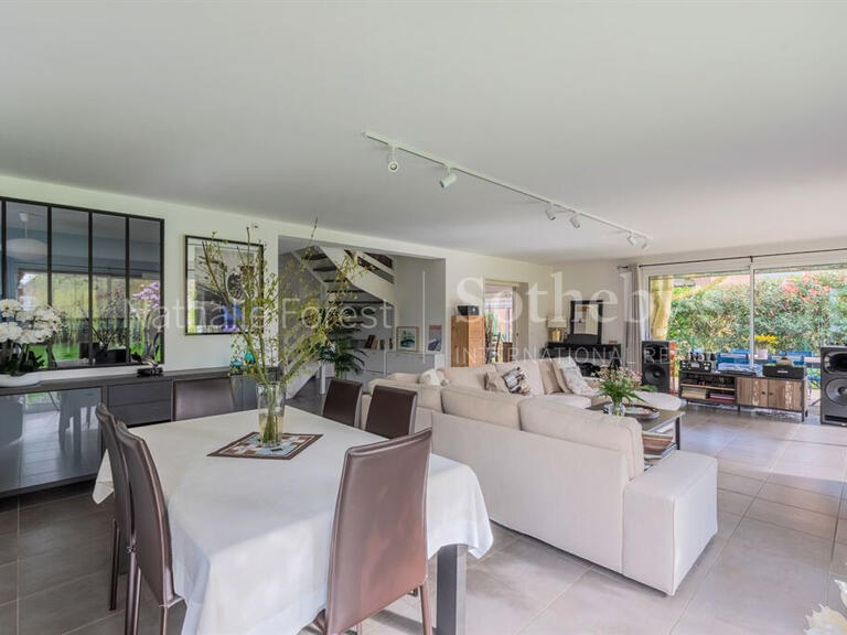 Maison Mouvaux - 5 chambres - 230m²