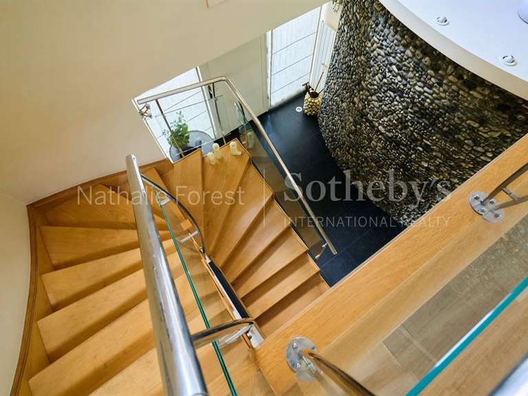 Maison Mouvaux - 5 chambres - 246m²