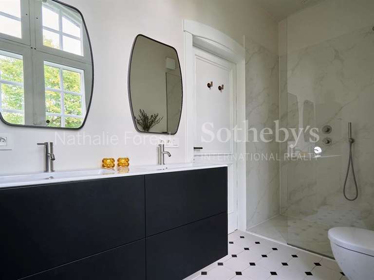 House Mouvaux - 3 bedrooms - 210m²