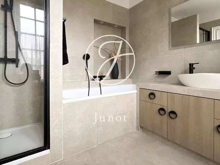 House Mouvaux - 5 bedrooms - 401m²