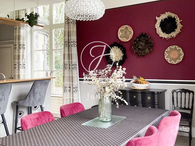 House Mouvaux - 5 bedrooms - 401m²