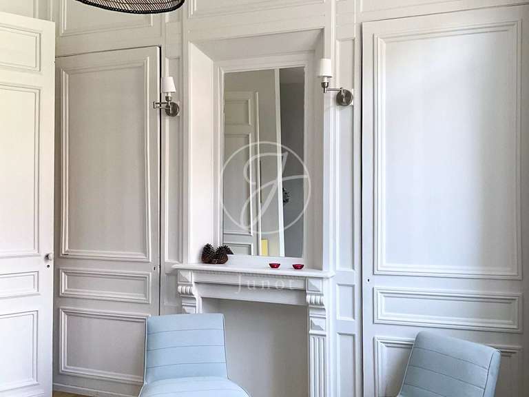 Maison Mouvaux - 5 chambres - 231m²