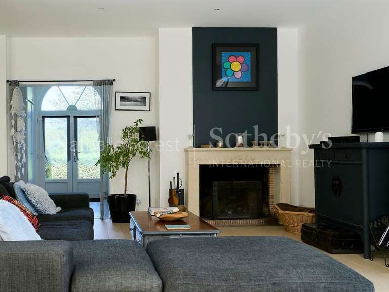 Maison Mouvaux - 5 chambres - 275m²