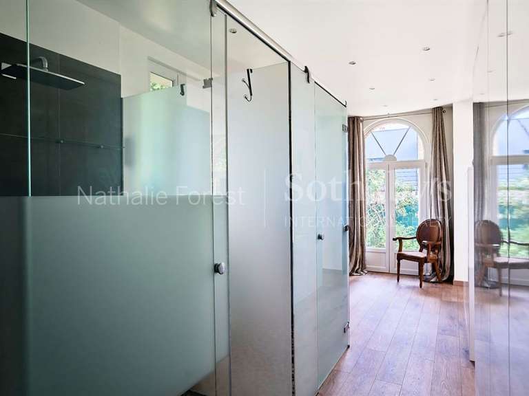 Maison Mouvaux - 5 chambres - 275m²