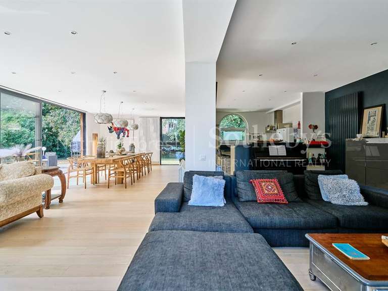 Maison Mouvaux - 5 chambres - 275m²