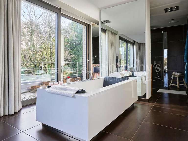 House Mouvaux - 4 bedrooms - 371m²