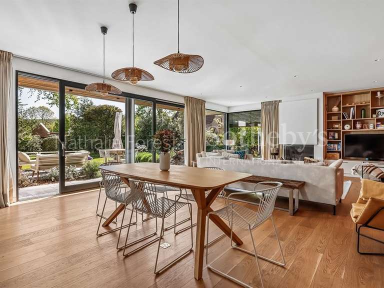 Maison Mouvaux - 4 chambres - 200m²