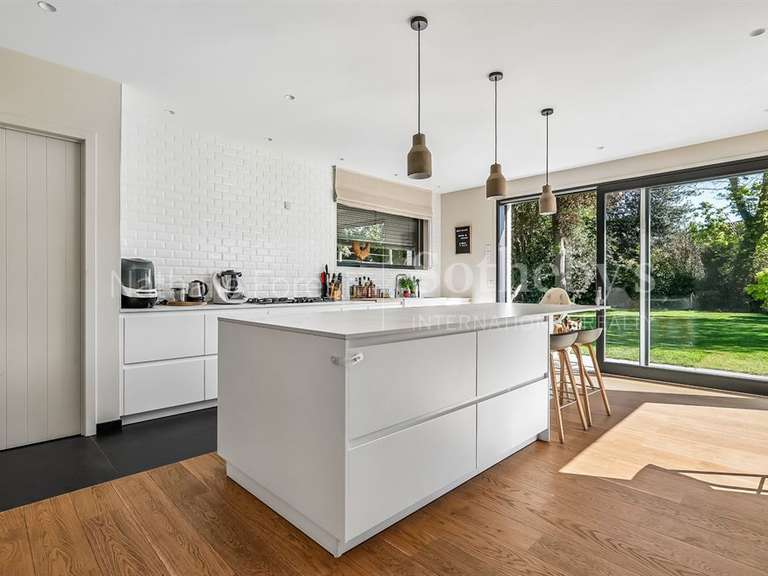 Maison Mouvaux - 4 chambres - 200m²