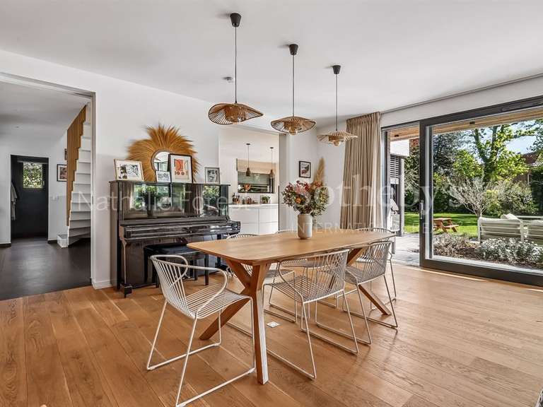 Maison Mouvaux - 4 chambres - 200m²