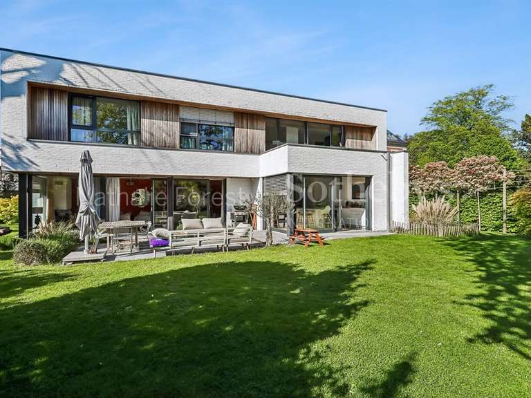 Maison Mouvaux - 4 chambres - 200m²