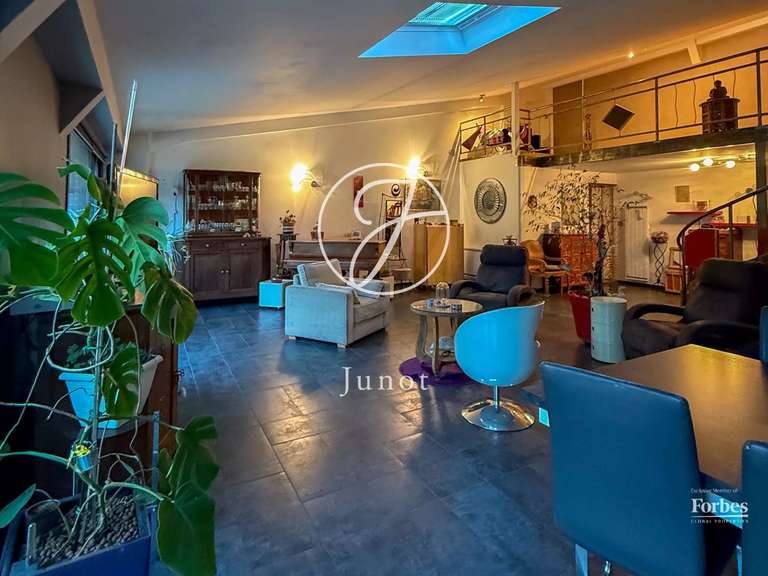 Maison Mouvaux - 2 chambres - 246m²