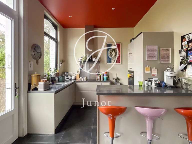 Maison Mouvaux - 4 chambres - 153m²