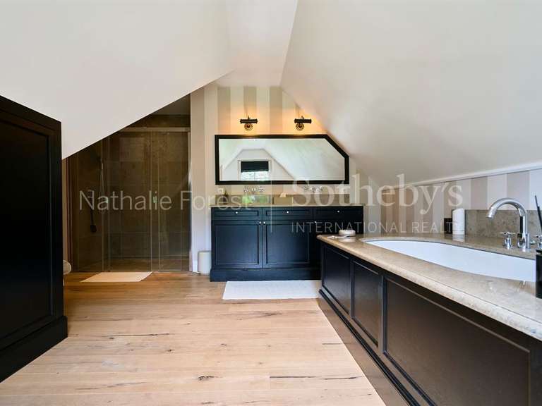 Maison Mouvaux - 4 chambres - 292m²
