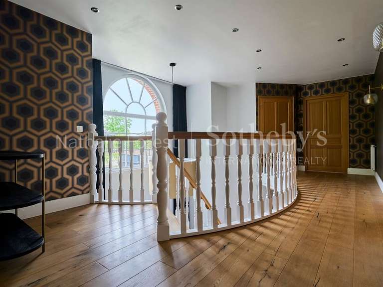 Maison Mouvaux - 4 chambres - 292m²