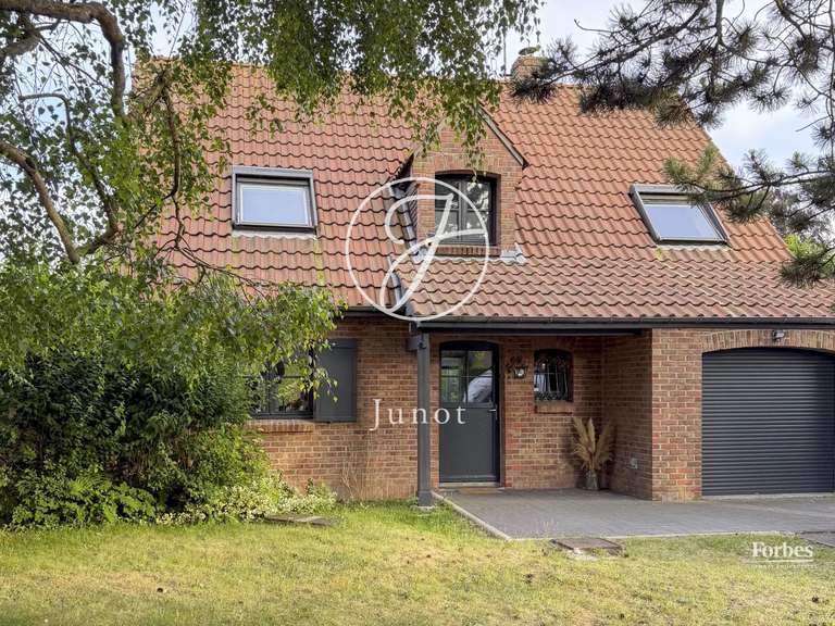 House Mouvaux - 4 bedrooms - 129m²