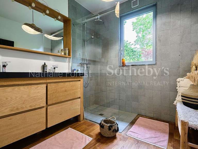 Maison Mouvaux - 5 chambres - 216m²