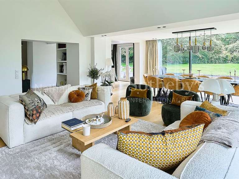 Maison Mouvaux - 5 chambres - 216m²