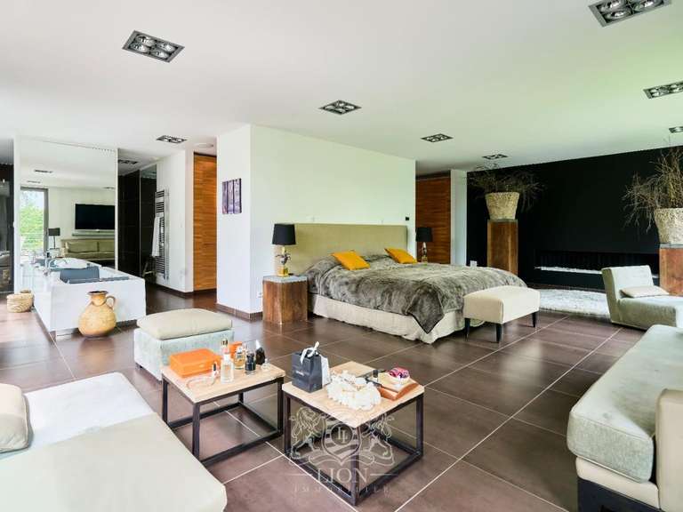 House Mouvaux - 4 bedrooms - 372m²