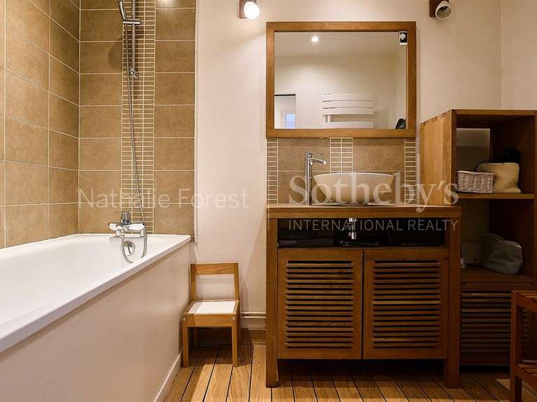 Maison Mouvaux - 6 chambres - 217m²