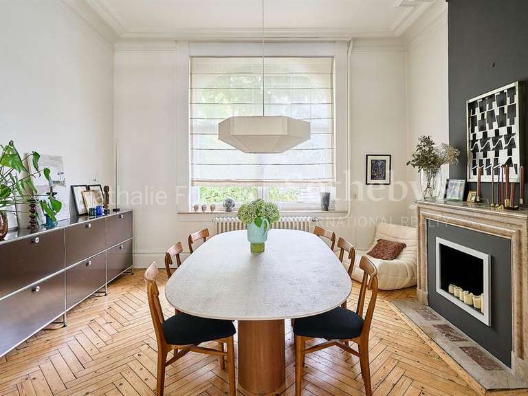 Maison Mouvaux - 6 chambres - 217m²