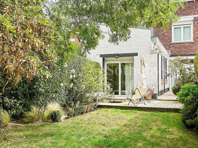 Maison Mouvaux - 6 chambres - 217m²