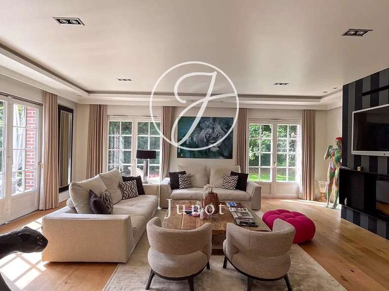 Maison Mouvaux - 4 chambres - 262m²